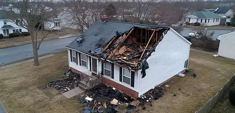 Why Choose Us for Selling Damaged House in Chicago, IL?