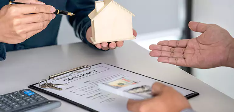 Why Sell Your House Quickly in Chicago, IL?