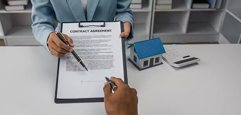 Why Sell Your Wholesale Assignment Contract to Us in Chicago, IL?